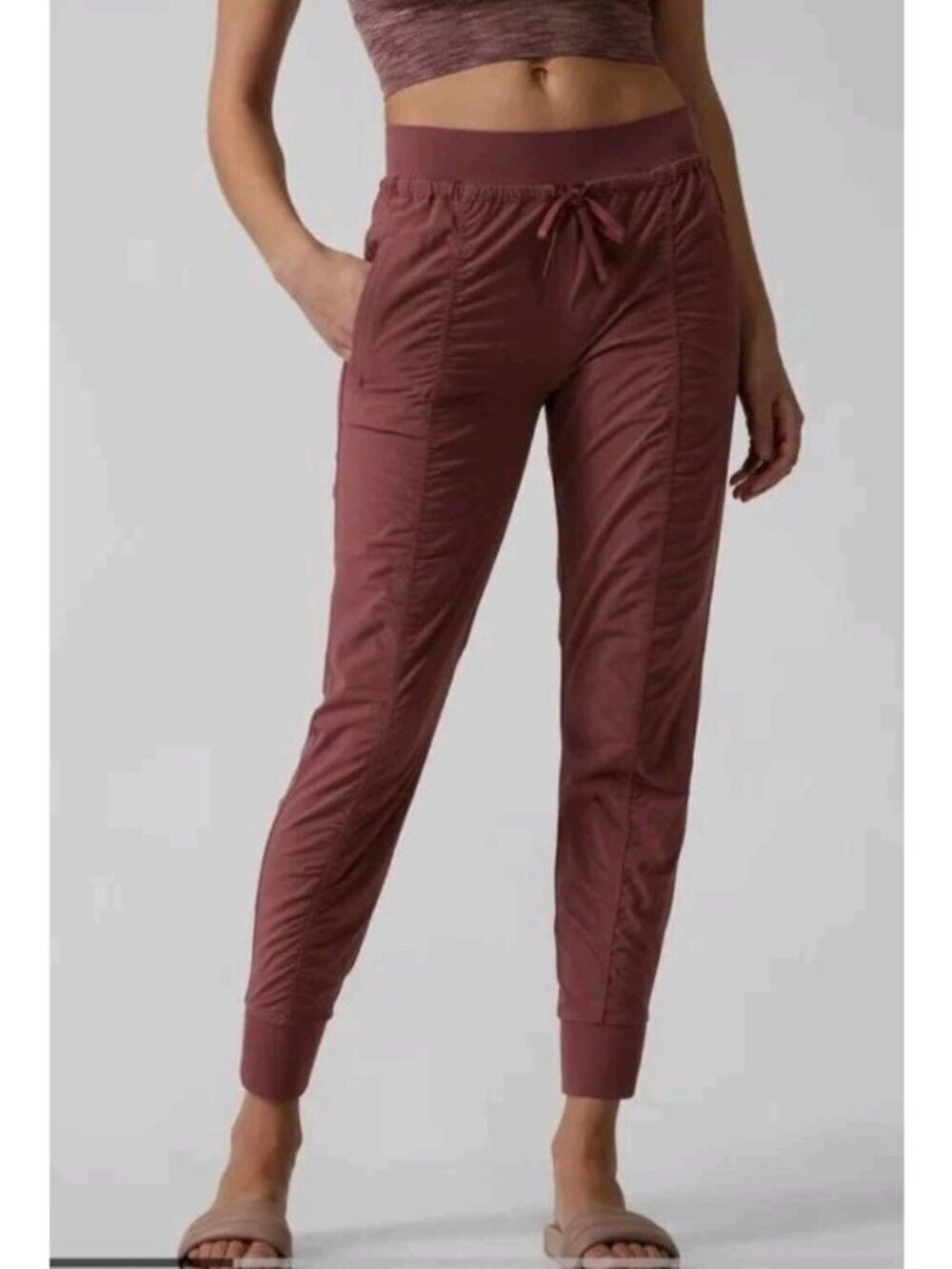 Athleta Attitude Lined Pant Size 10 Burgundy Ruched Drawstring Jogger EUC
